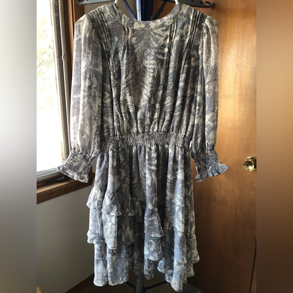 Storia dress.